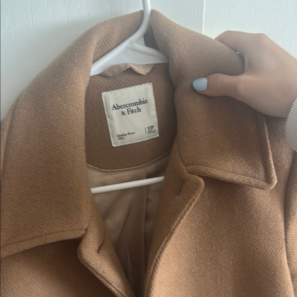 Abercrombie & Fitch Women's Tan Wool Trench Coat